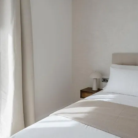 Boutique Design Apartment, Split- Quiet Base Near The Old Town * Spalato