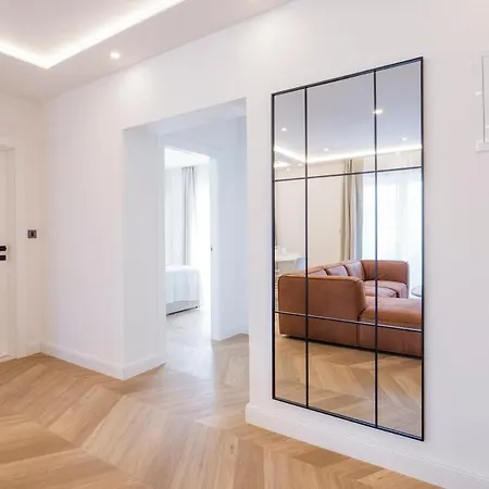 Boutique Design Apartment, Split- Quiet Base Near The Old Town Appartamento *